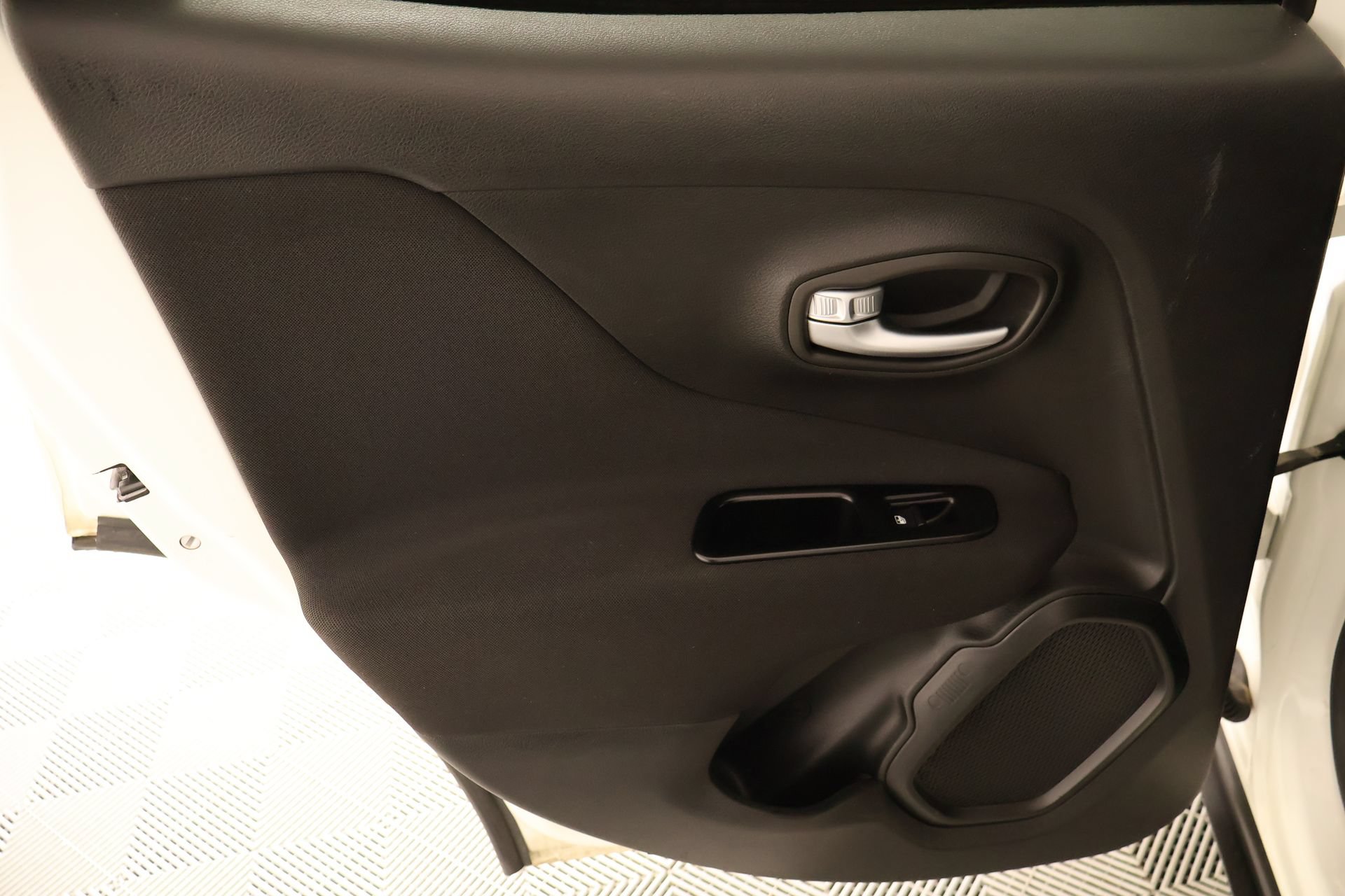 Used 2020 Jeep Renegade Sport AWD/4WD image 16