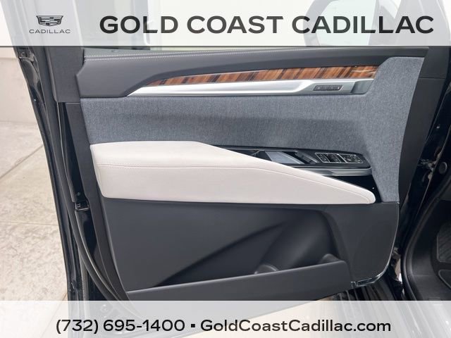 Certified 2026 Cadillac Escalade Platinum Sport AWD/4WD image 21