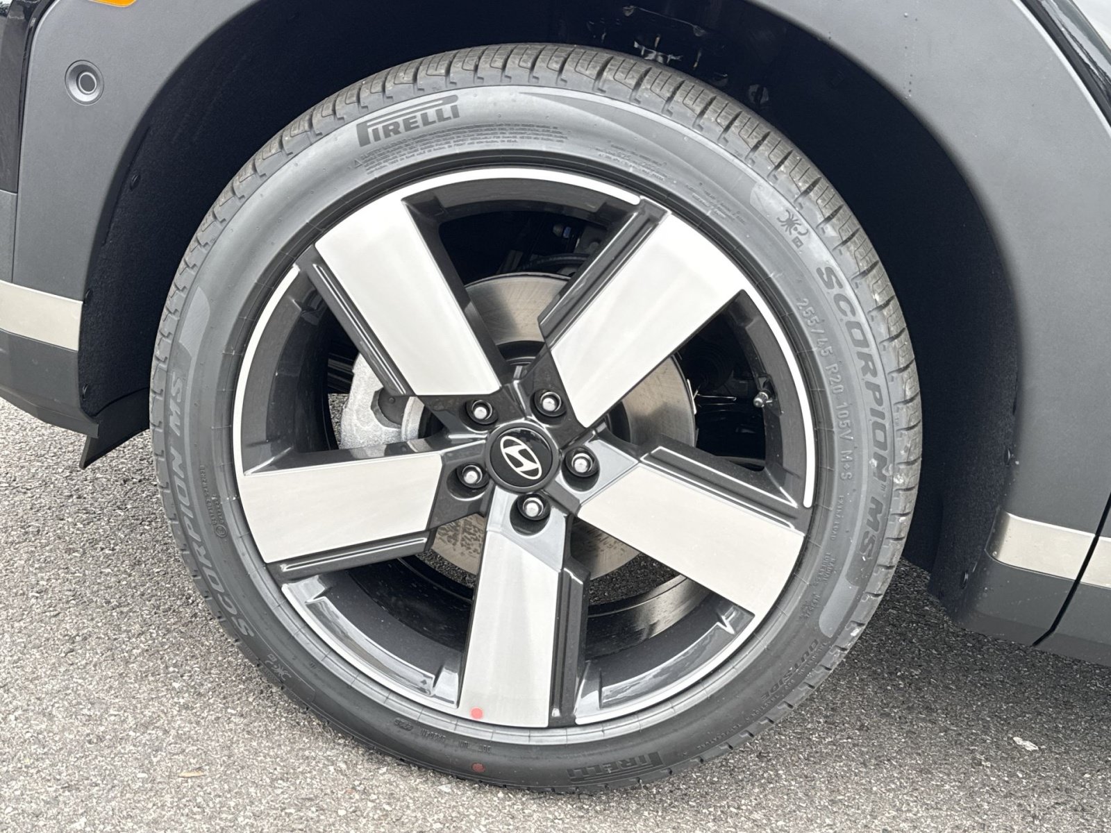 New 2027 Hyundai Santa Fe Limited AWD/4WD image 12