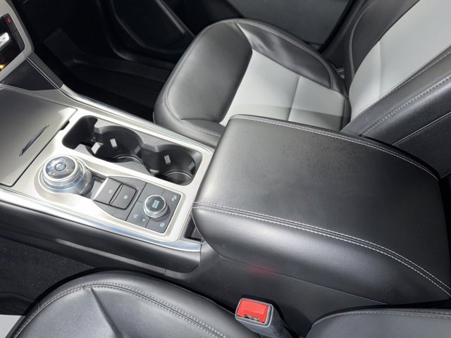 Used 2023 Ford Explorer XLT w/ Equipment Group 202A image 19