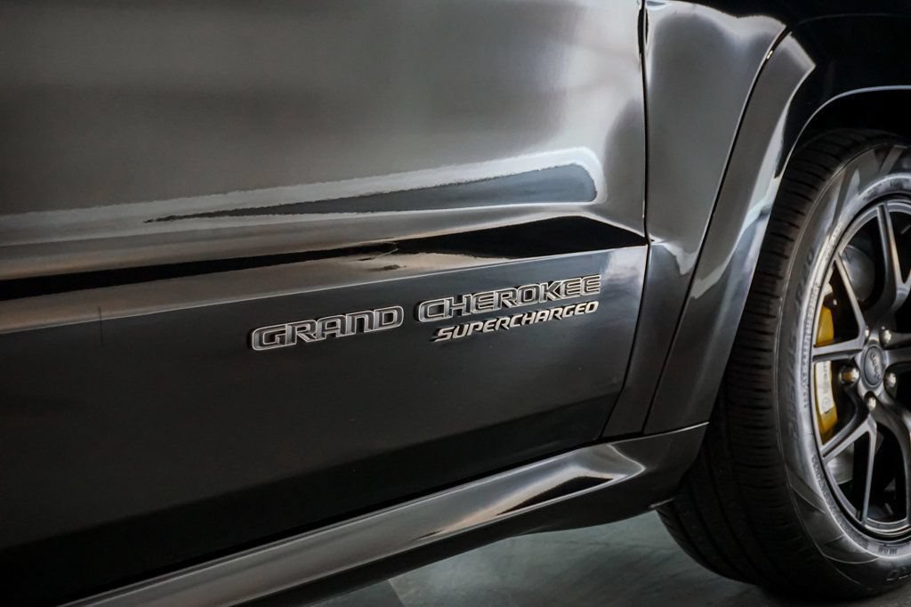 Used 2021 Jeep Grand Cherokee Trackhawk AWD/4WD image 70
