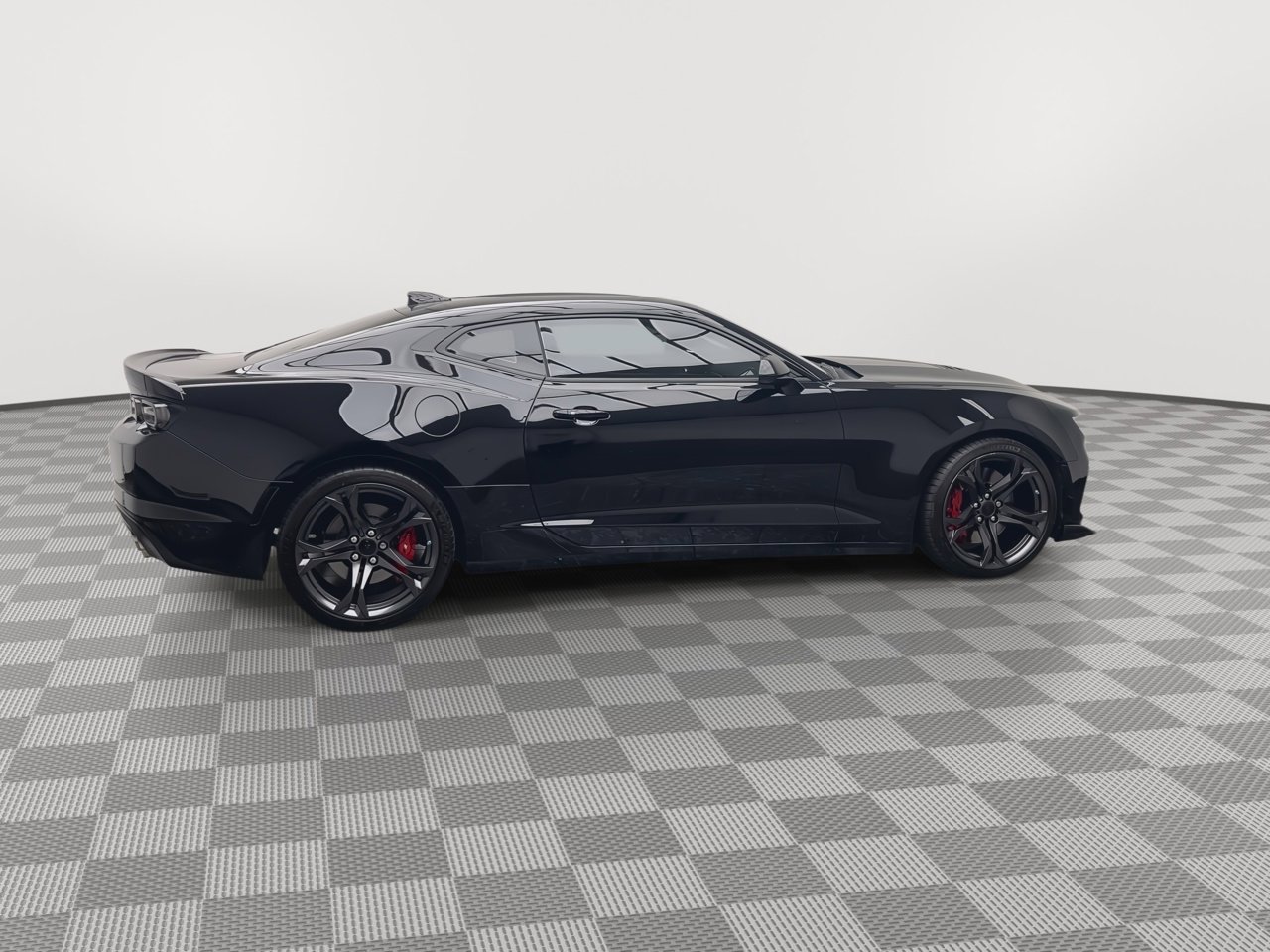 Used 2019 Chevrolet Camaro SS image 35