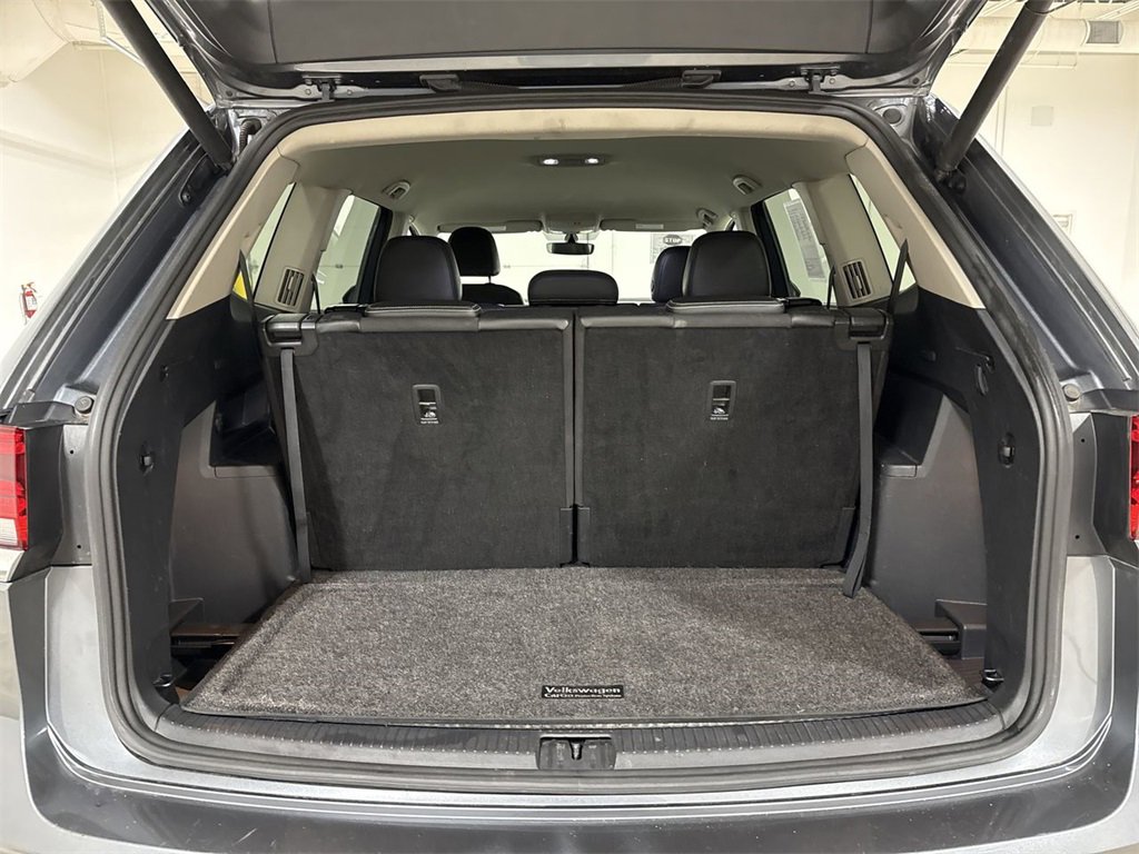 Used 2021 Volkswagen Atlas SE image 23
