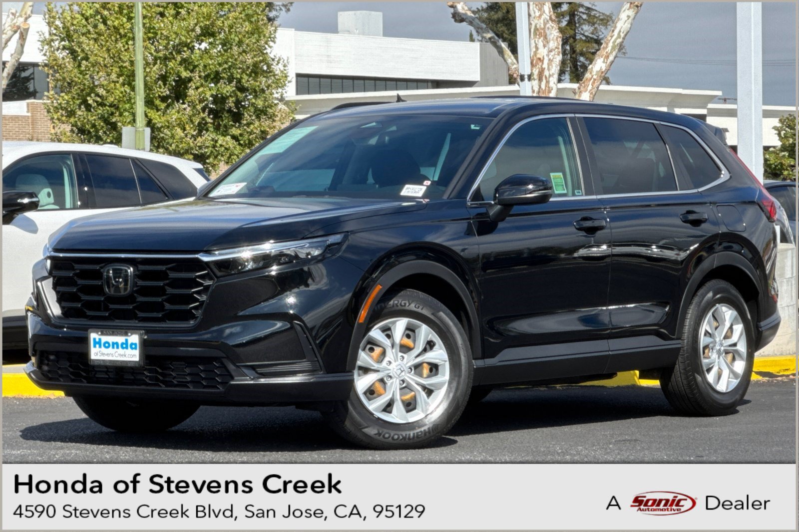 Used 2024 Honda CR-V LX image 1