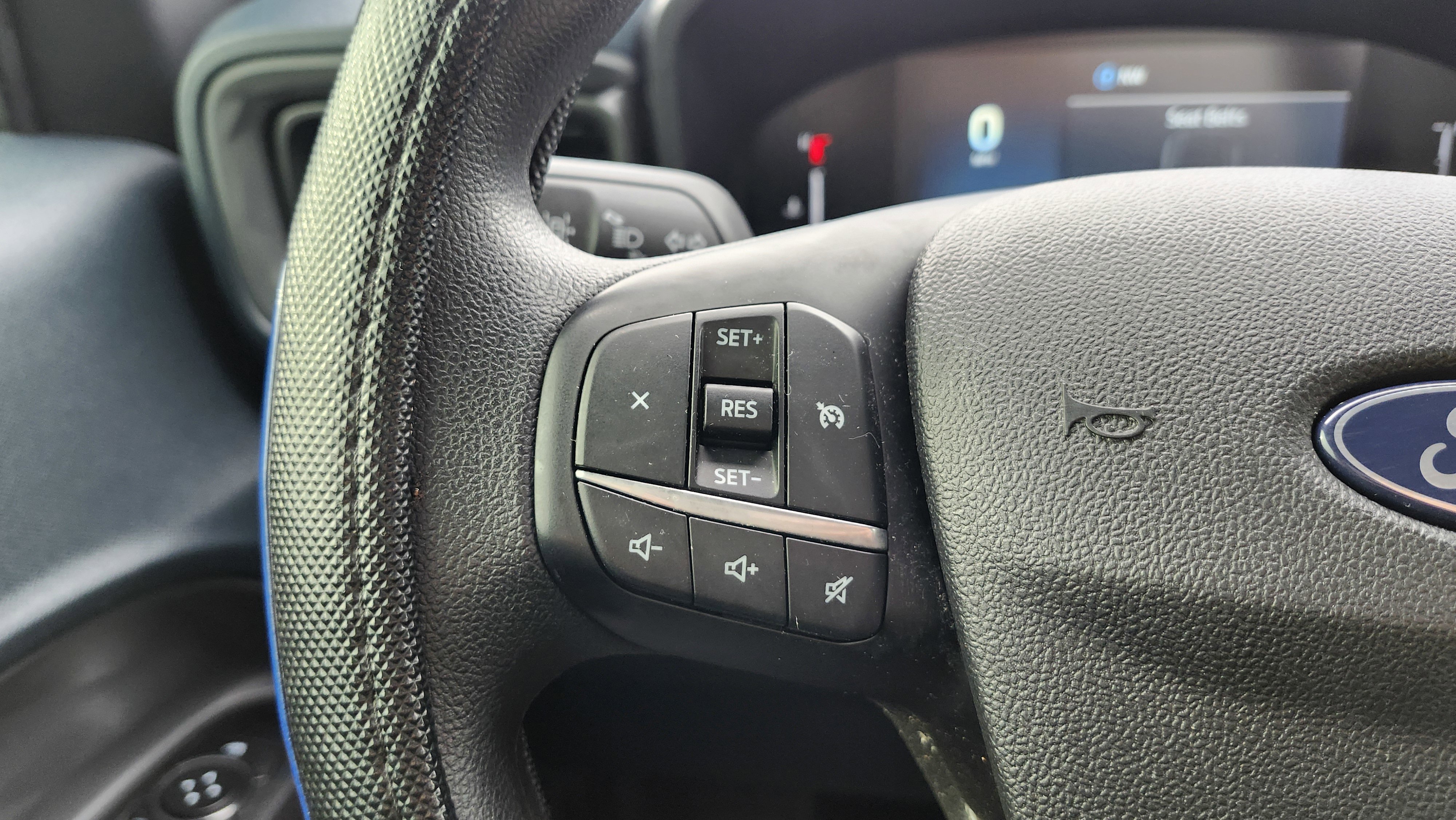 Used 2025 Ford Maverick XLT w/ Black Appearance Package image 33