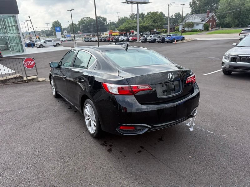 Used 2016 Acura ILX FWD image 6