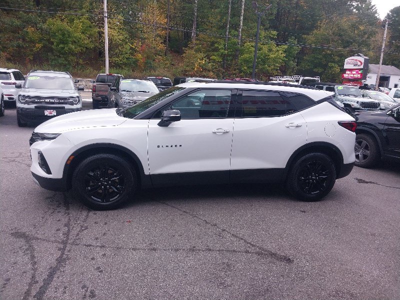 Used 2022 Chevrolet Blazer LT w/ Sound & Technology Package AWD/4WD image 5
