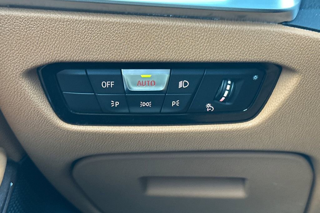 Used 2020 BMW M340i xDrive w/ Premium Package image 30