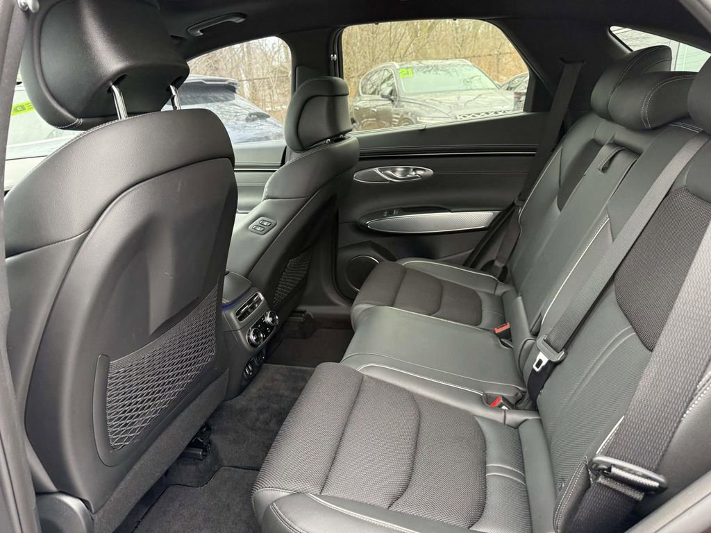 Certified 2023 Genesis GV70 2.5T w/ Sport Prestige Package image 9