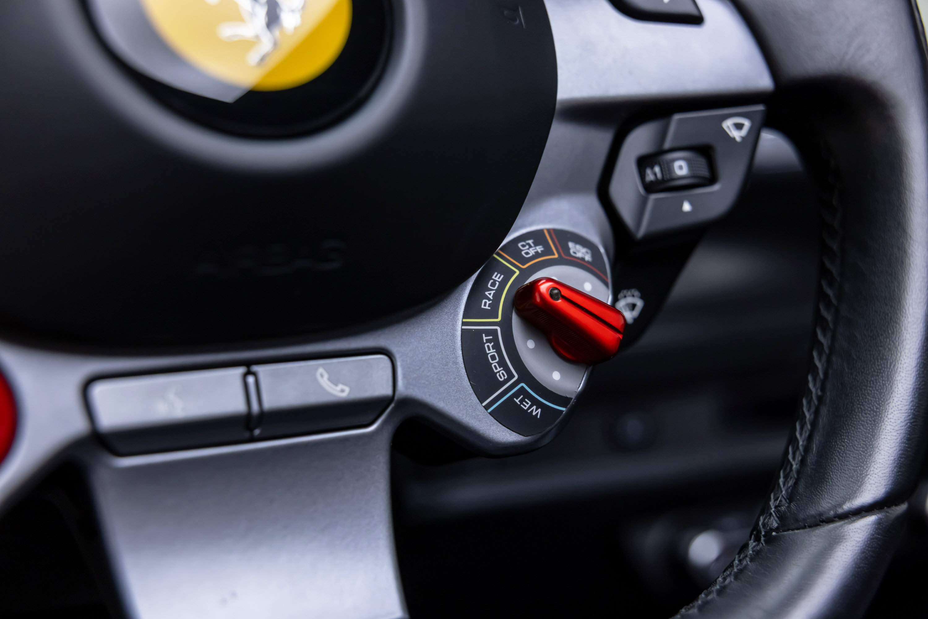 Certified 2022 Ferrari F8 Tributo RWD image 61
