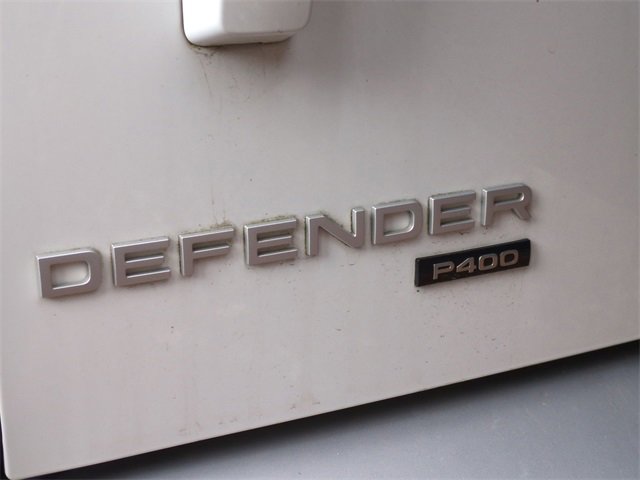 Used 2023 Land Rover Defender 110 SE image 12