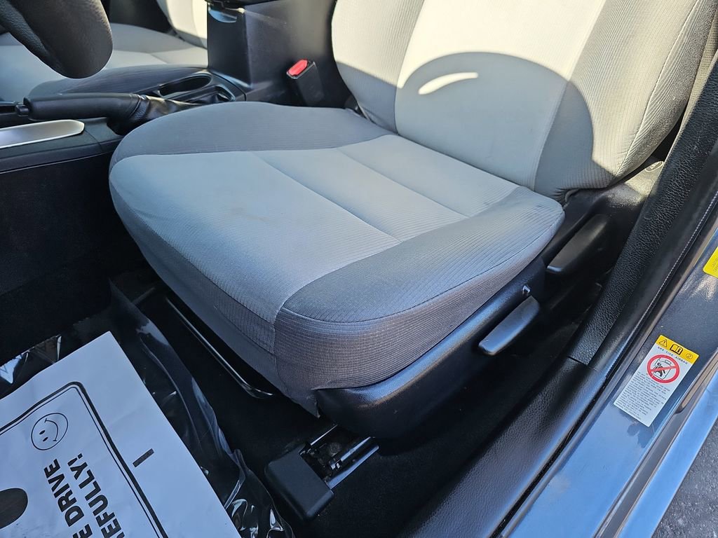 Used 2019 Toyota Corolla L FWD image 33
