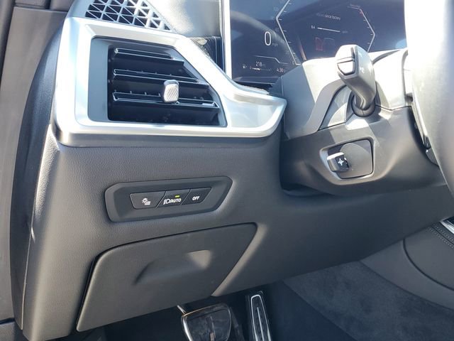 Used 2026 BMW X5 sDrive40i w/ M Sport Package image 20