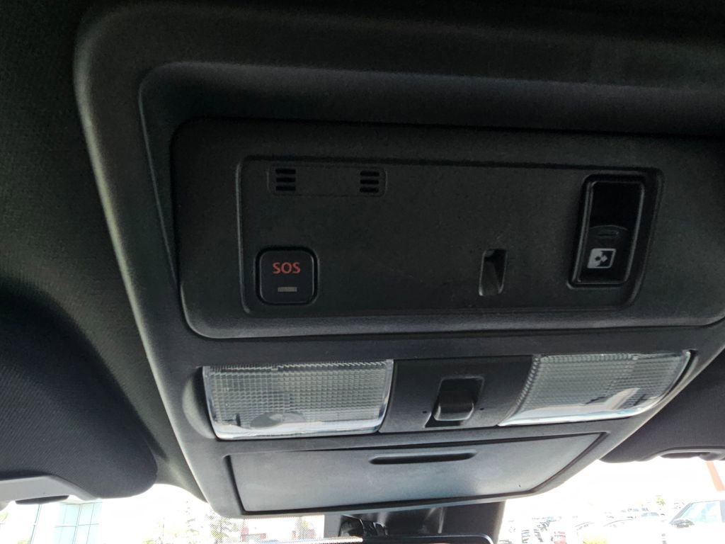 Used 2023 Nissan Titan PRO-4X w/ Pro-4x Convenience Package image 28
