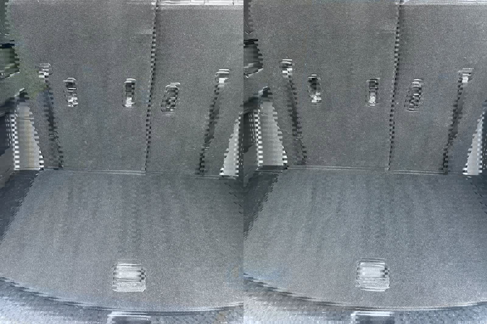 Used 2025 Kia Telluride S image 16