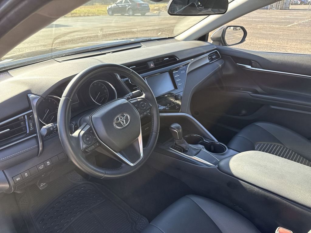 Used 2020 Toyota Camry SE image 27