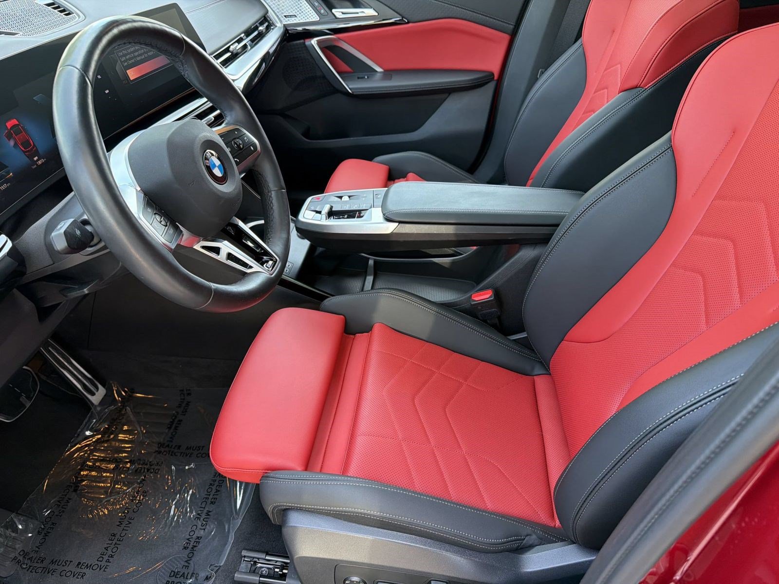 Used 2025 BMW X2 xDrive28i w/ Premium Package AWD/4WD image 5