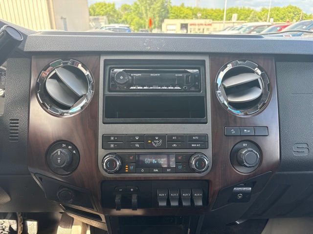 Used 2011 Ford F250 Lariat w/ Lariat Interior Pkg AWD/4WD image 3