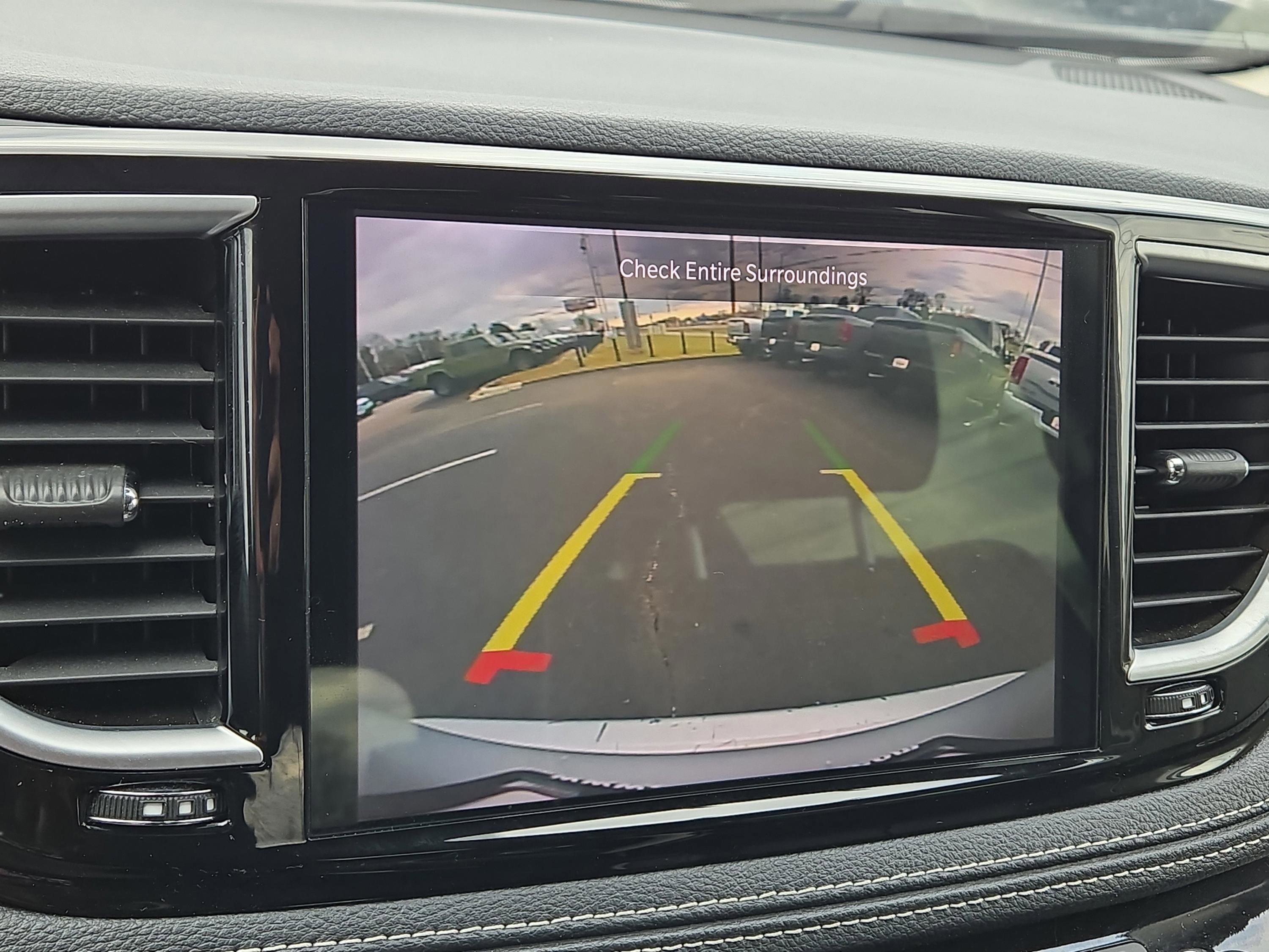 Used 2024 Chrysler Pacifica Limited image 29