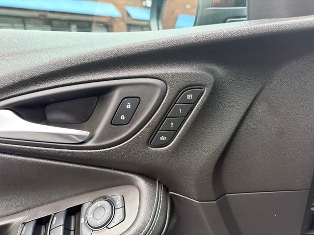 Certified 2024 Buick Encore GX Avenir w/ Avenir Technology Package AWD/4WD image 30