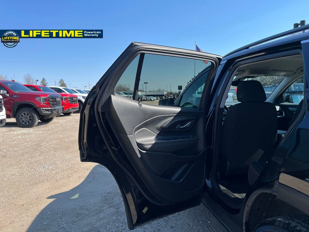 Certified 2023 GMC Terrain SLE w/ Driver Convenience Package image 30