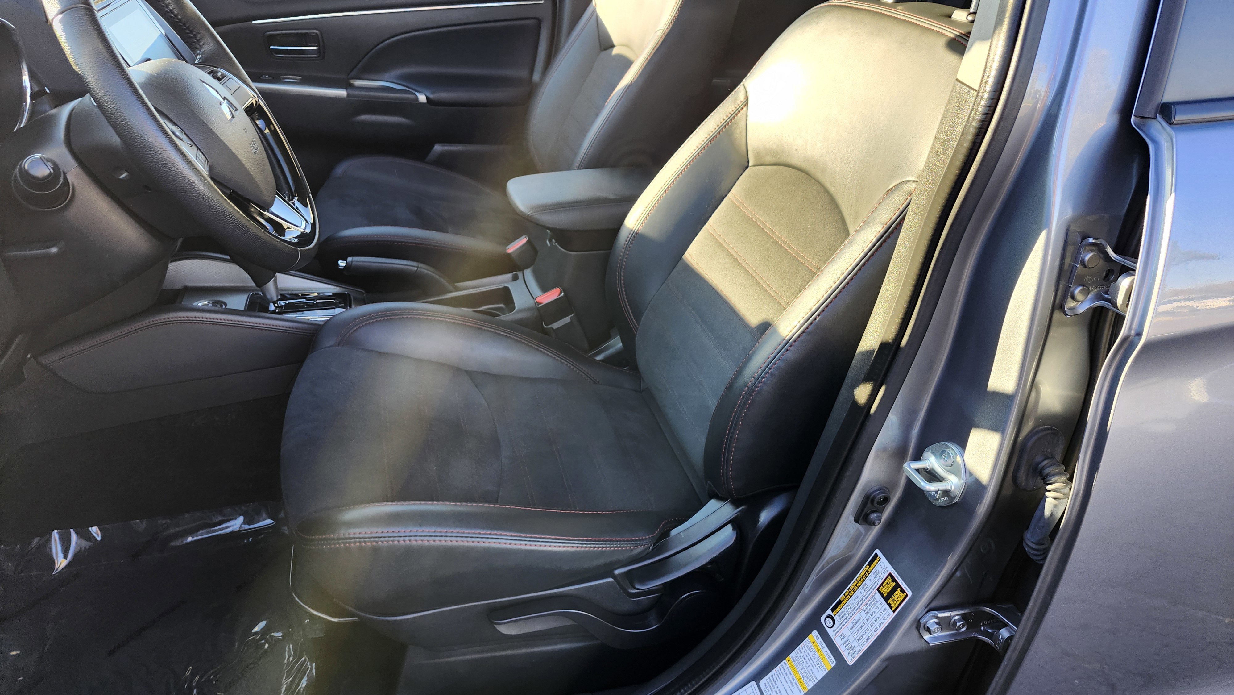 Used 2024 Mitsubishi Outlander Sport SE image 18