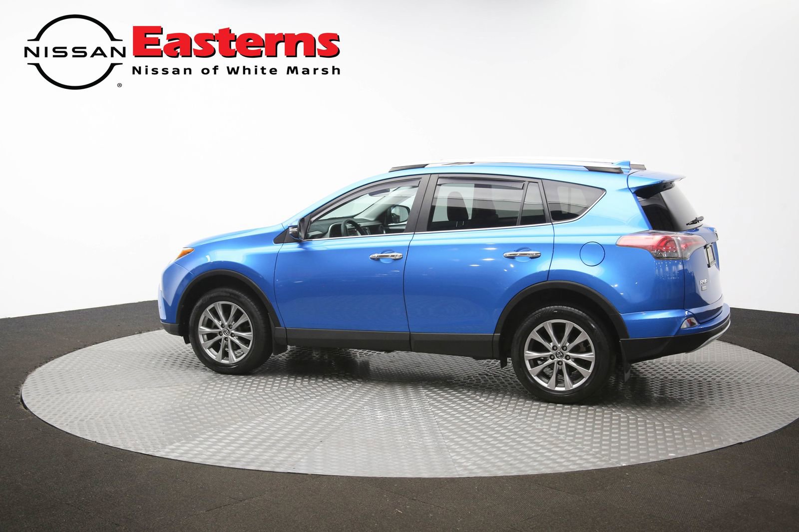 Used 2017 Toyota RAV4 Limited w/ All Weather Liner Package AWD/4WD image 65