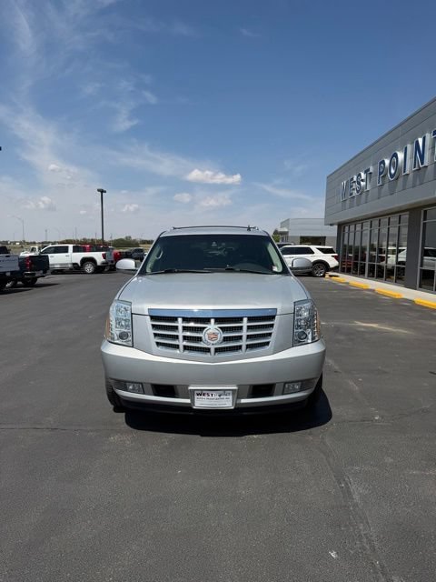 Used 2010 Cadillac Escalade ESV Premium AWD/4WD image 3