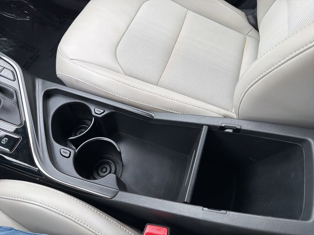 Used 2023 Kia Niro EX image 30