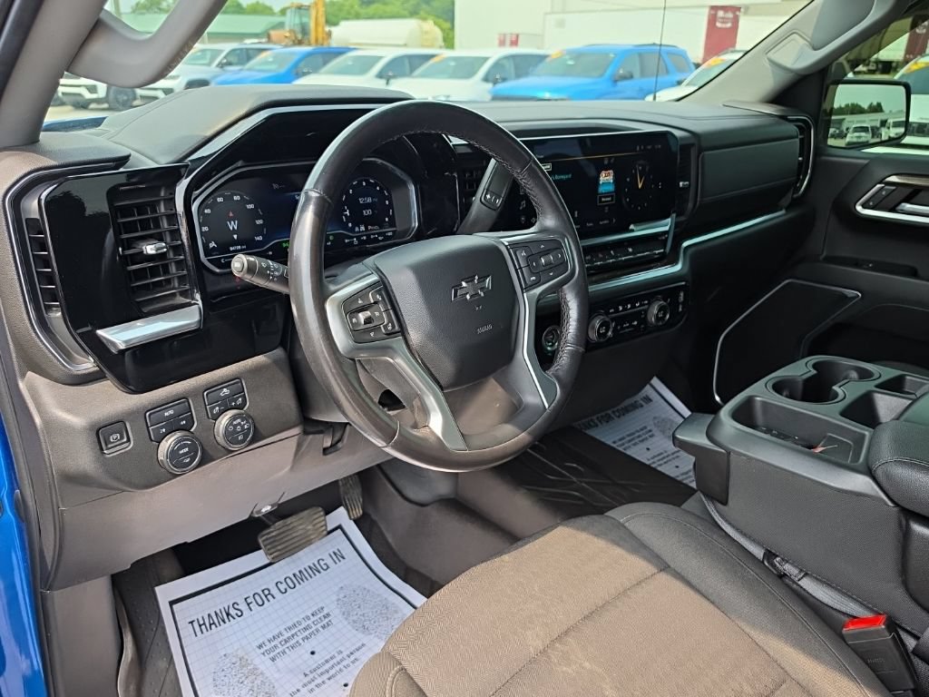 Used 2022 Chevrolet Silverado 1500 RST AWD/4WD image 20