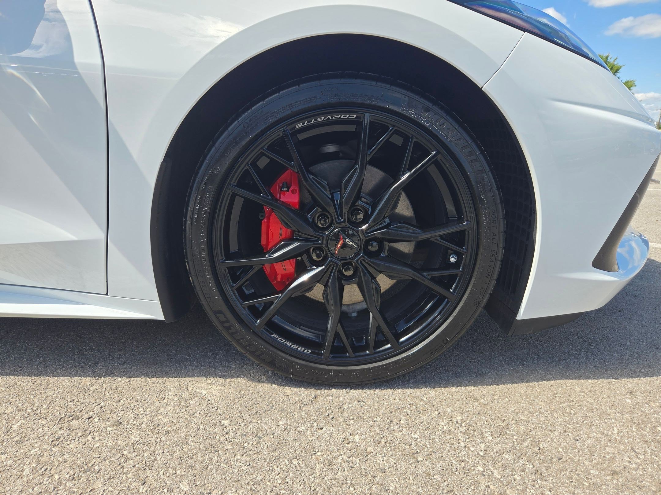 Used 2025 Chevrolet Corvette Stingray Coupe w/ 1LT image 25