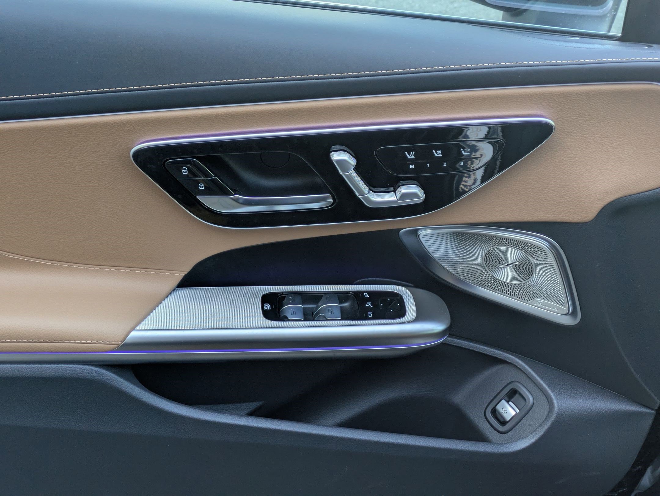 New 2026 Mercedes-Benz CLE 450 4MATIC Cabriolet image 12