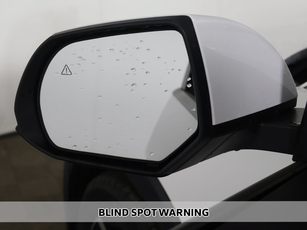 Used 2024 Hyundai Ioniq 5 SEL AWD/4WD image 5
