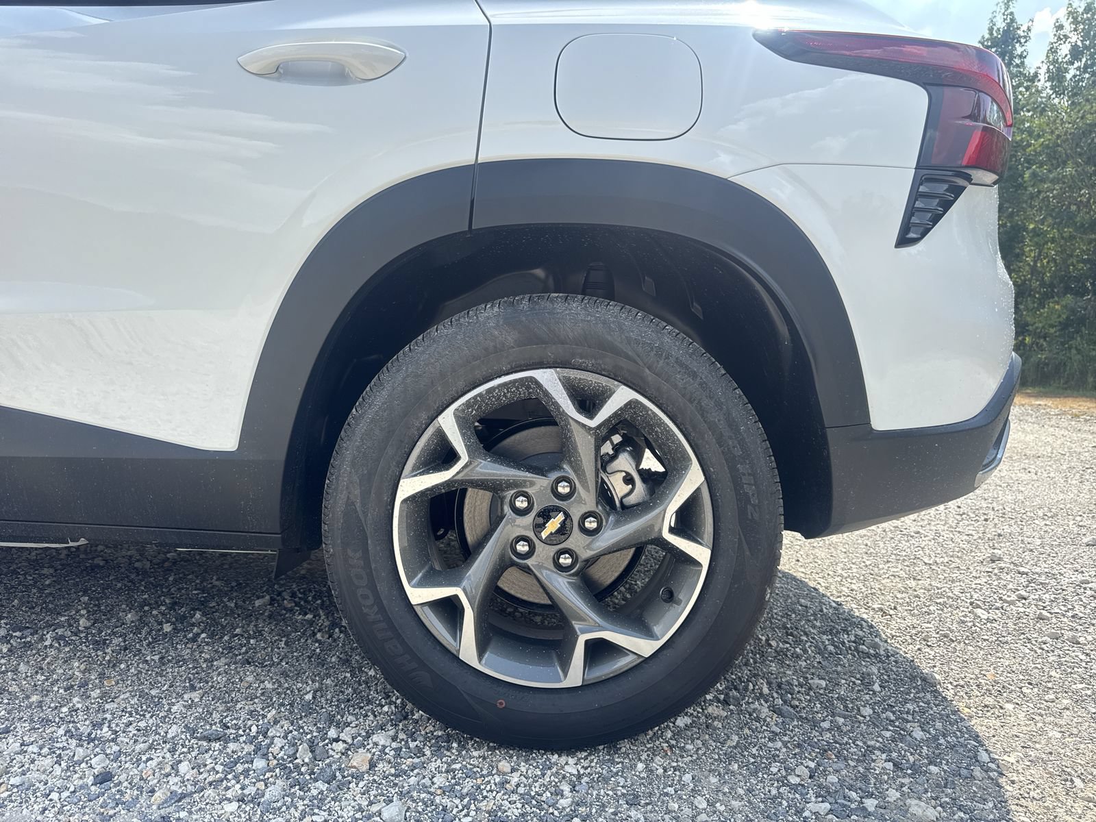 New 2026 Chevrolet Trax LT w/ LT Convenience Package FWD image 13
