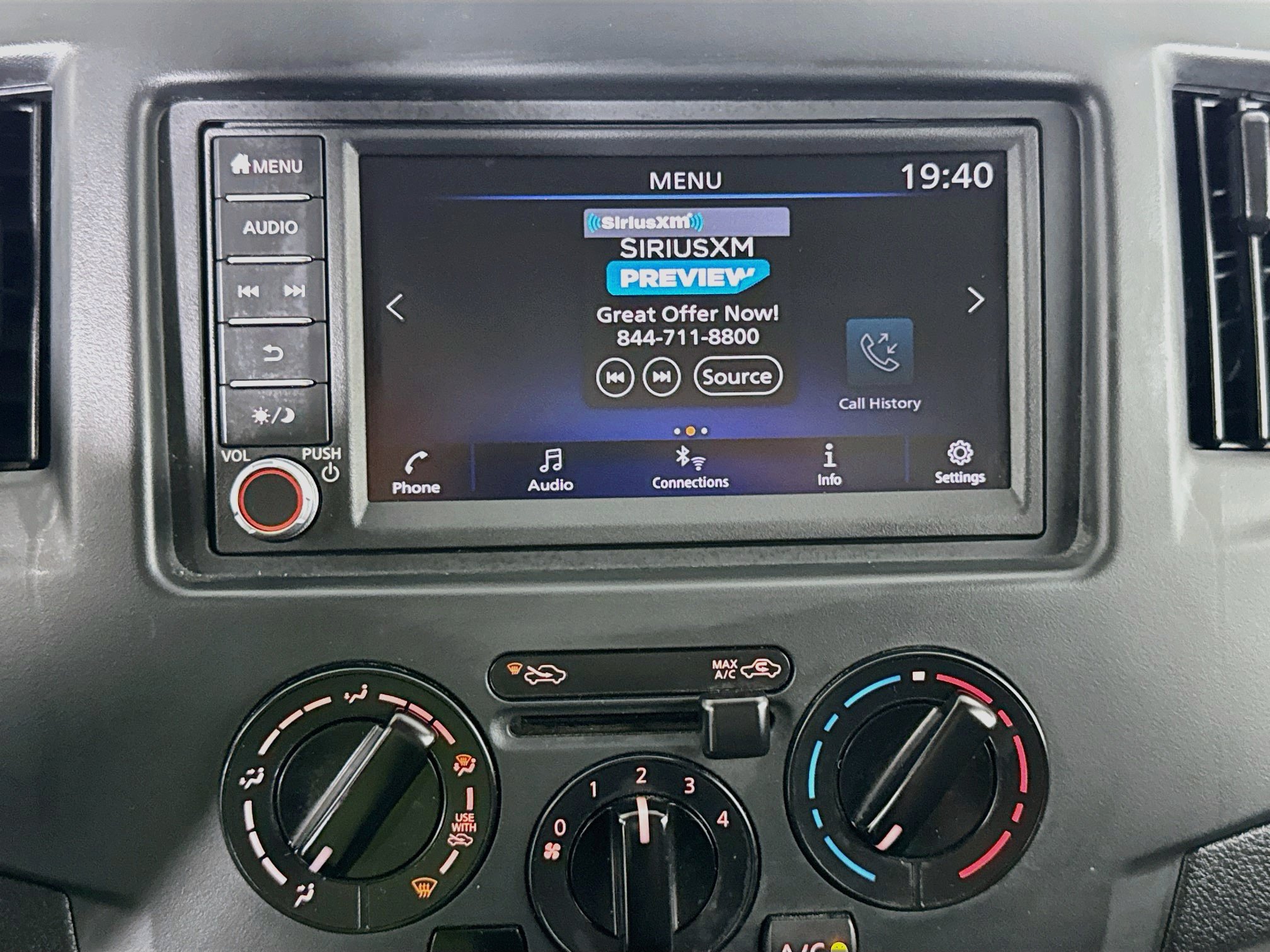 Used 2021 Nissan NV200 S FWD image 16