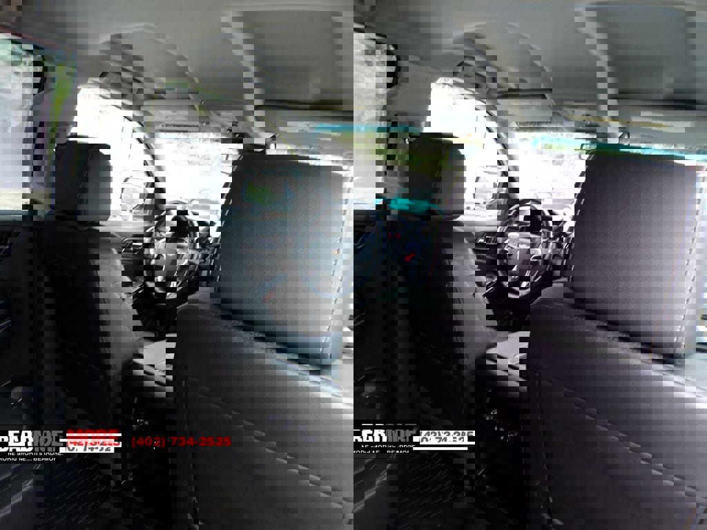 Used 2018 Chevrolet Suburban Premier image 33