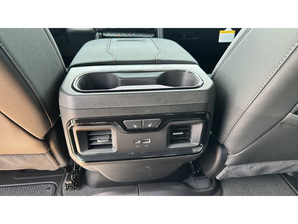 New 2026 GMC Sierra 3500 AT4 w/ AT4 Premium Plus Package AWD/4WD image 22