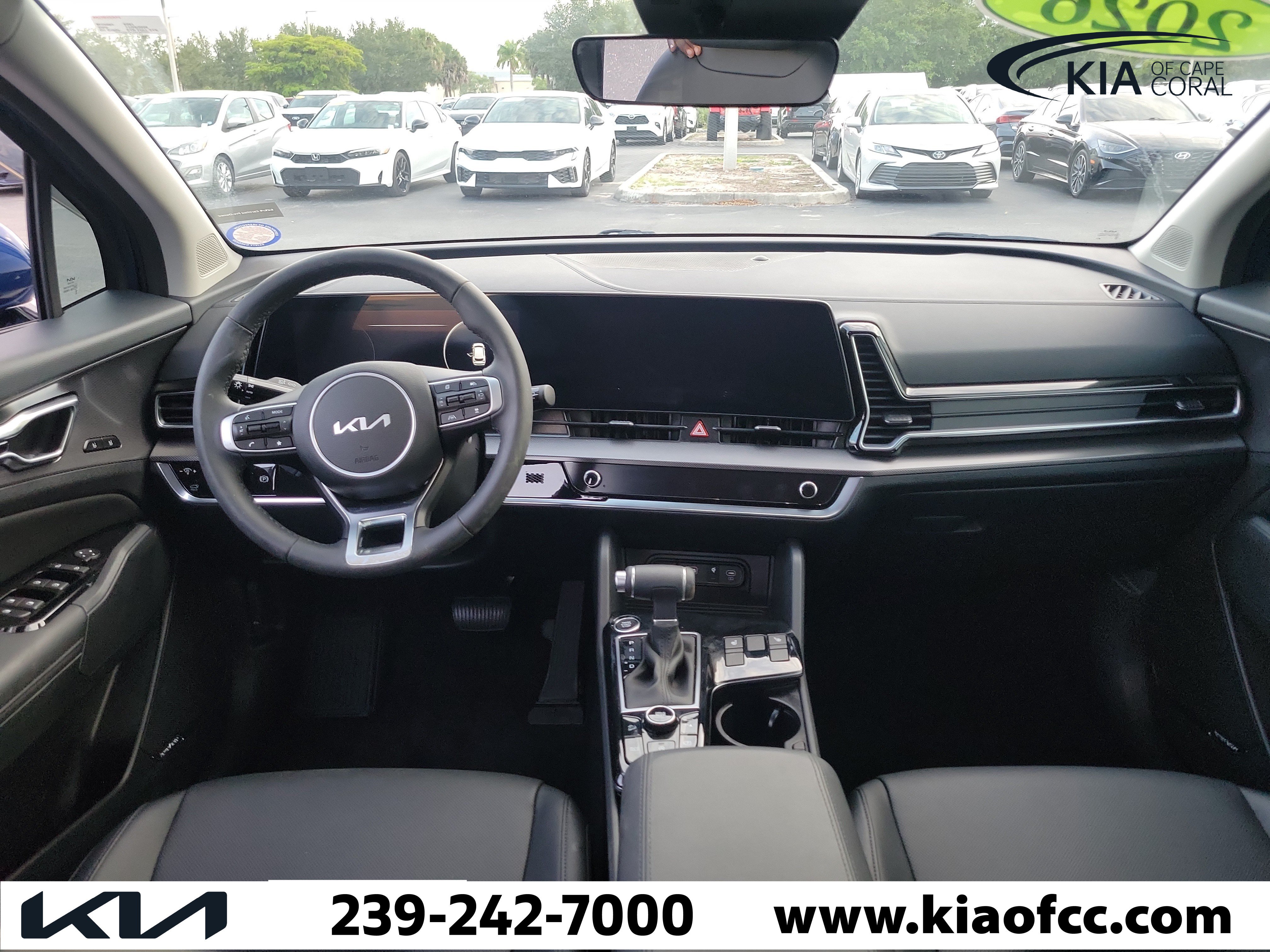 Used 2025 Kia Sportage SX FWD image 16