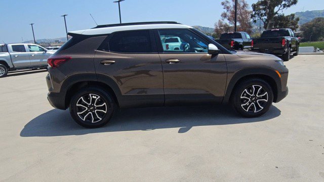 Used 2021 Chevrolet TrailBlazer ACTIV w/ Sun and Liftgate Package FWD image 9