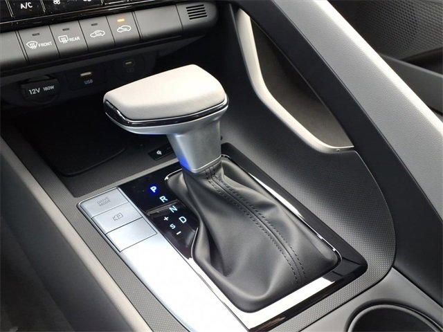 New 2026 Hyundai Elantra Sport image 13