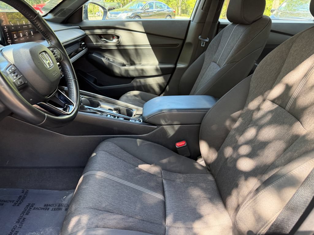 Used 2024 Honda Accord Sport image 8