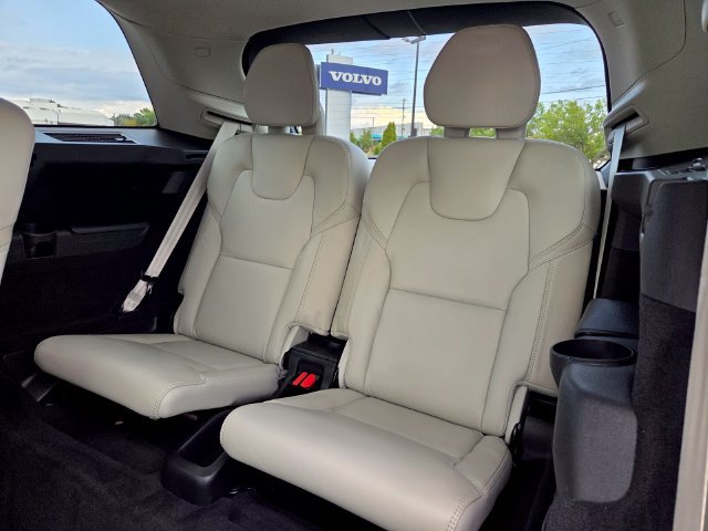 Used 2022 Volvo XC90 T6 Inscription w/ Advanced Package AWD/4WD image 14