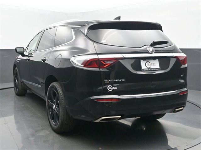 Certified 2023 Buick Enclave Essence w/ Sport Touring Edition image 4
