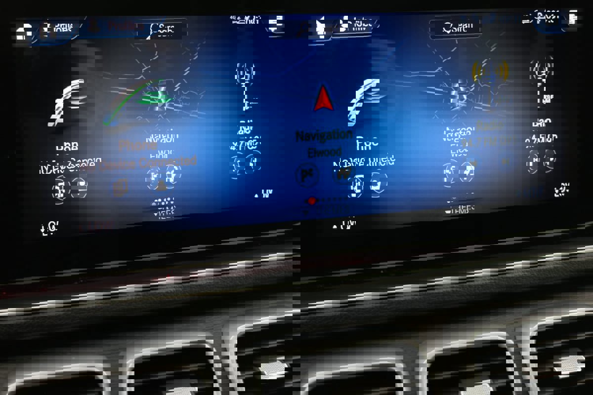 Used 2023 Mercedes-Benz GLS 580 4MATIC image 57