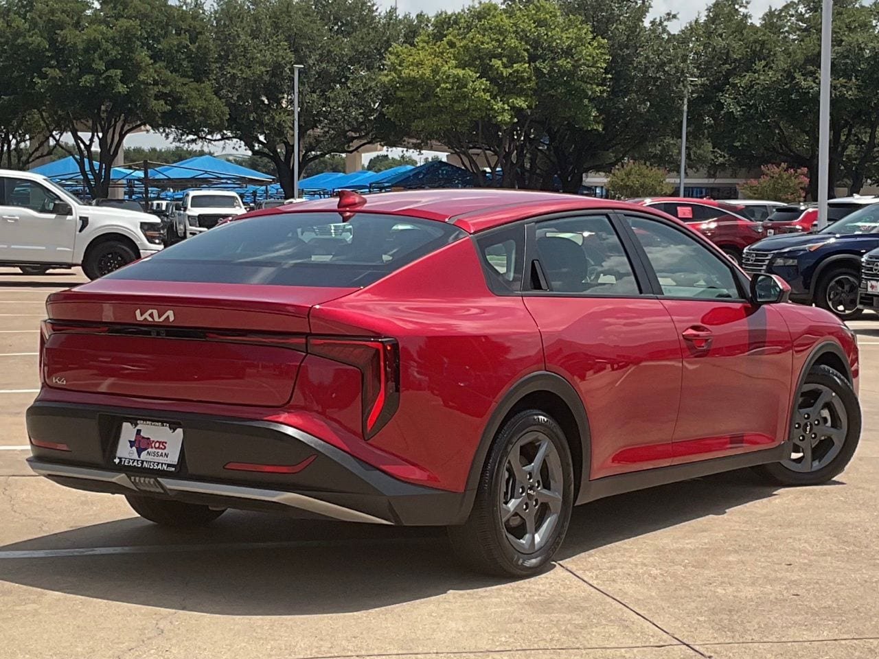 Used 2025 Kia K4 FWD image 4