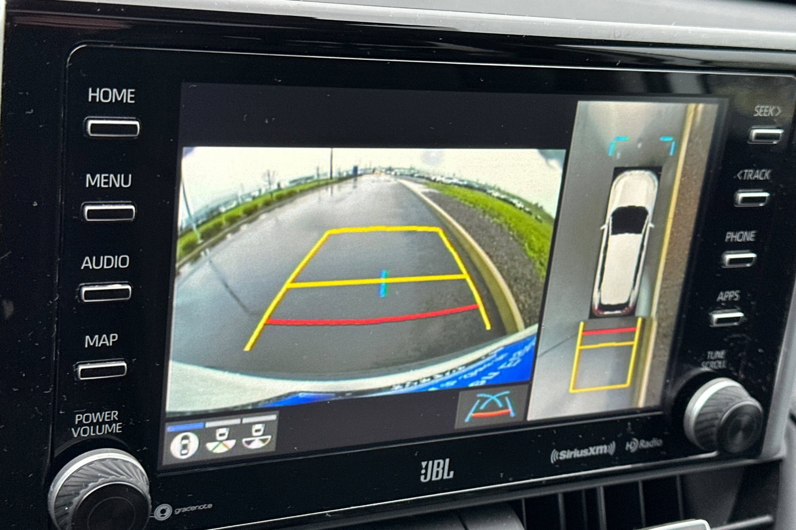 Used 2021 Toyota RAV4 Limited image 22