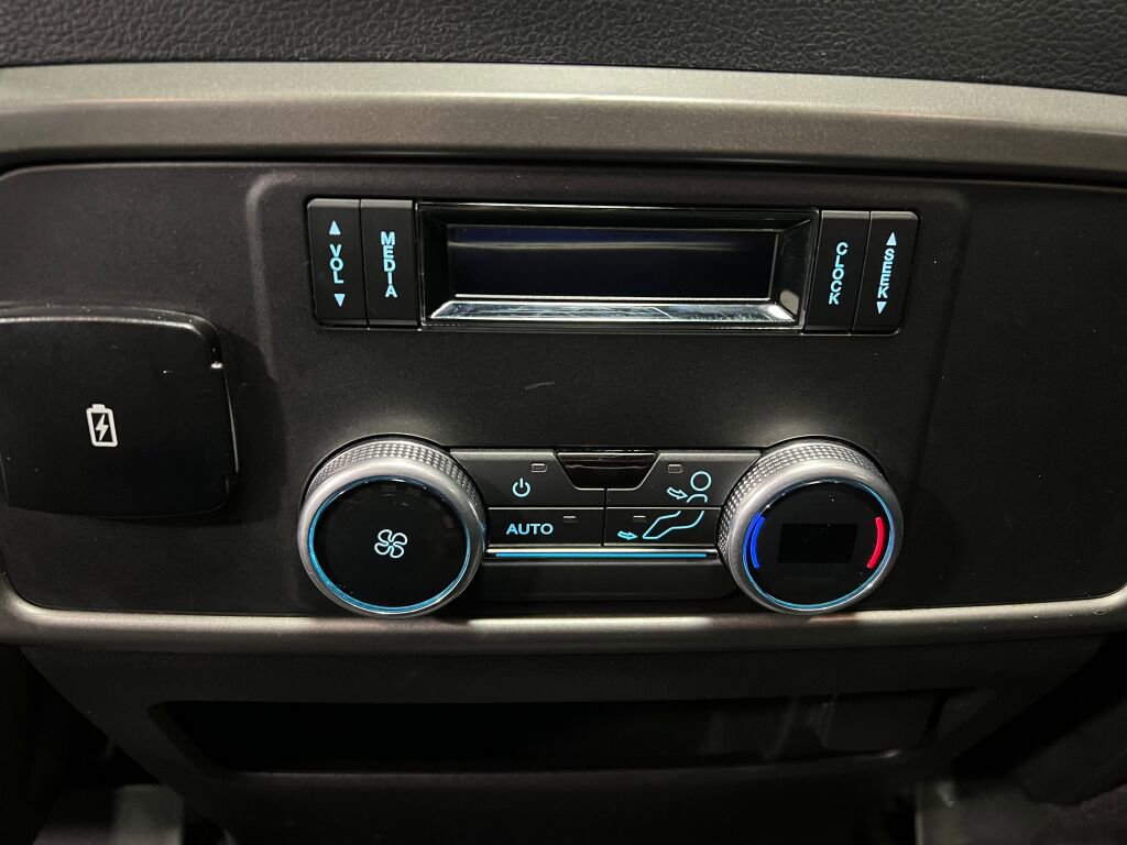 Used 2019 Ford Expedition XLT w/ Equipment Group 201A image 15