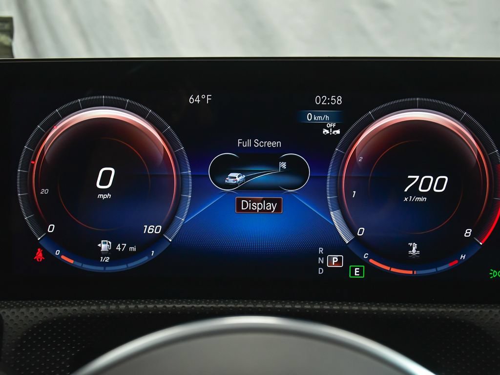 Used 2023 Mercedes-Benz CLA 250 4MATIC image 39