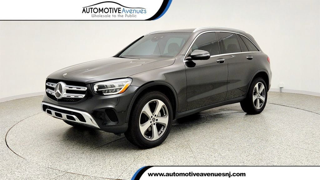 Used 2021 Mercedes-Benz GLC 300 w/ Multimedia Package image 1
