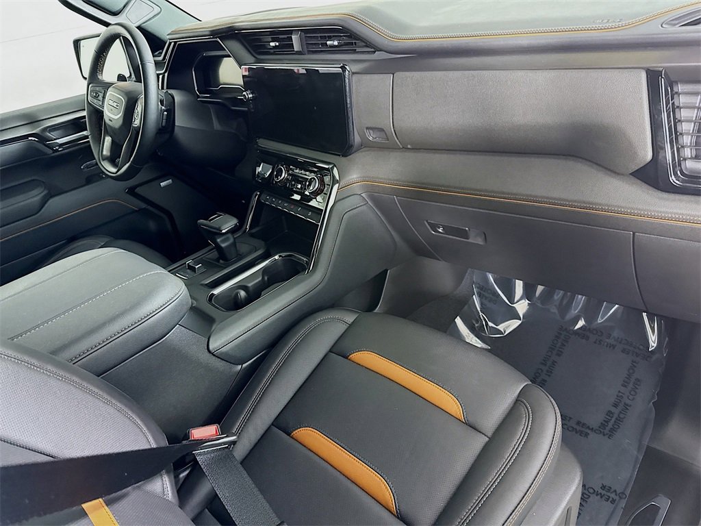 Used 2025 GMC Sierra 1500 AT4 w/ Technology Package image 35